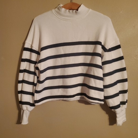 J.CREW Heritage Terry Mockneck Cropped Sweashirt In Stripe Women's SZ S - Picture 4 of 14
